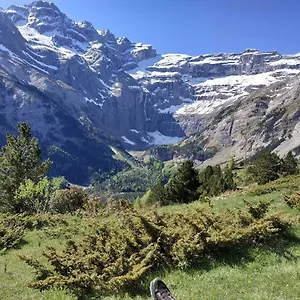 https://boyrie-daniel-et-helene.midi-pyreneeshotels.com